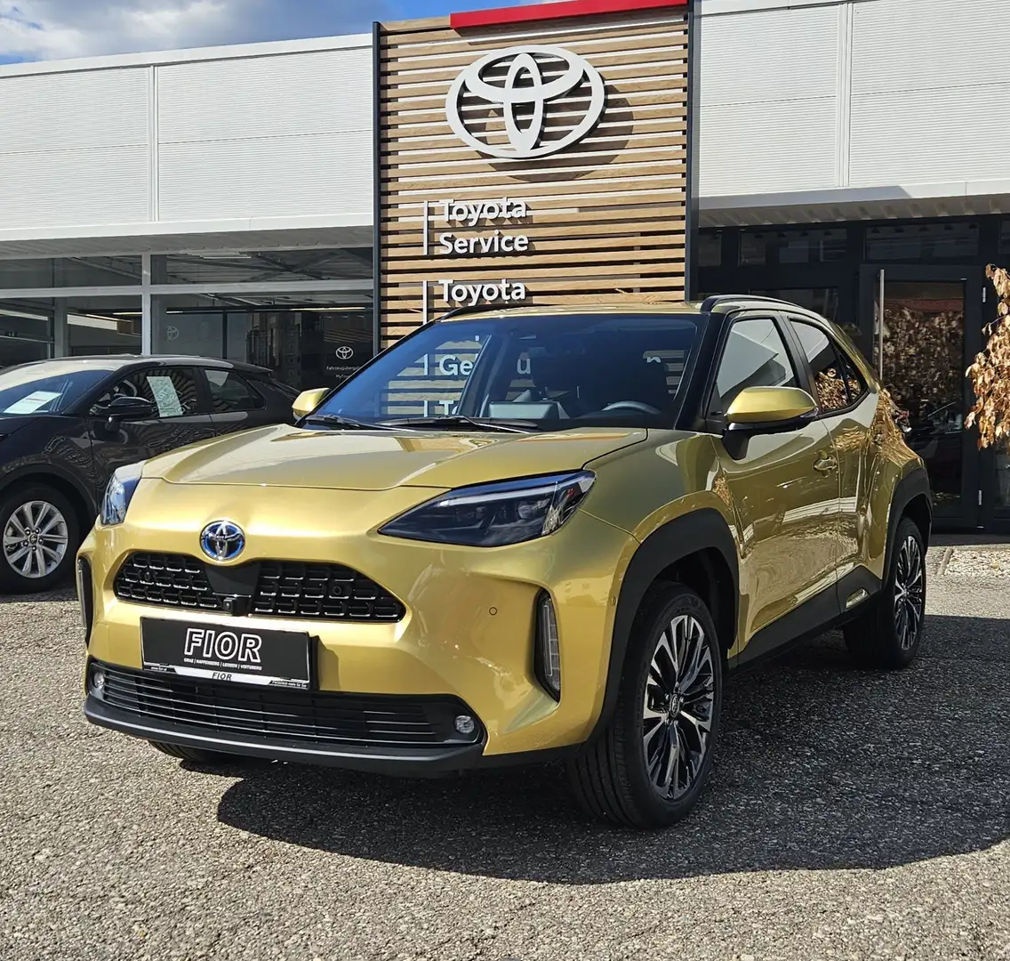 Toyota Yaris Cross Elegant 4x4 Gold - 1
