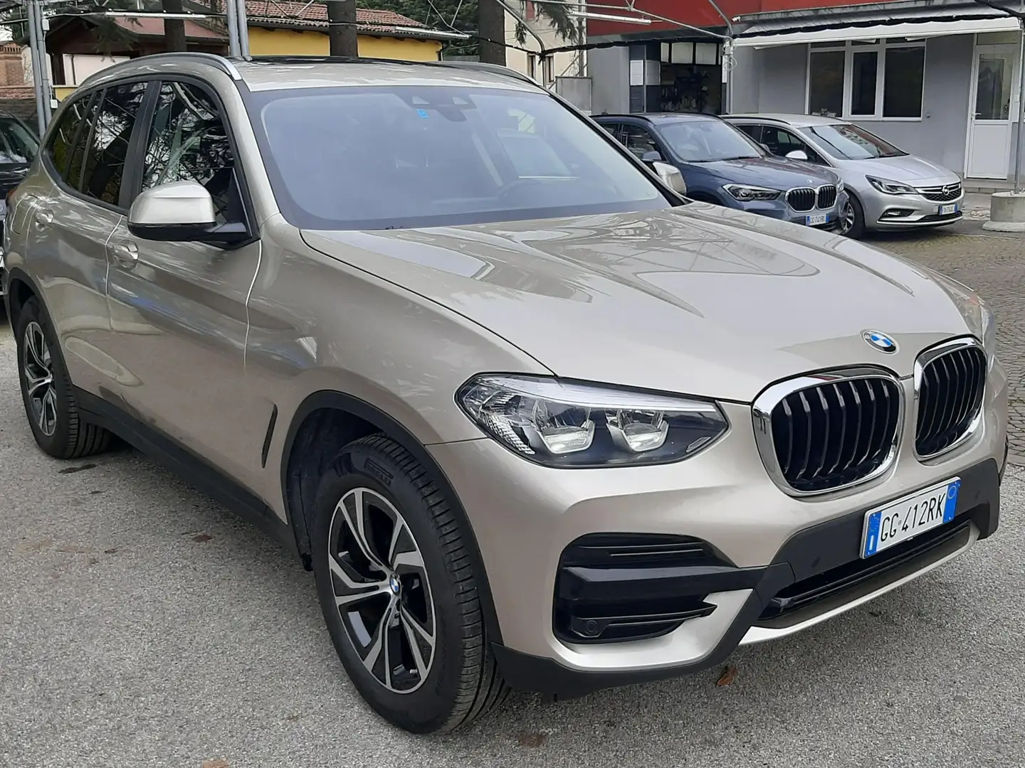 BMW X3 xdrive20d mhev 48V Advantage auto Grau - 2