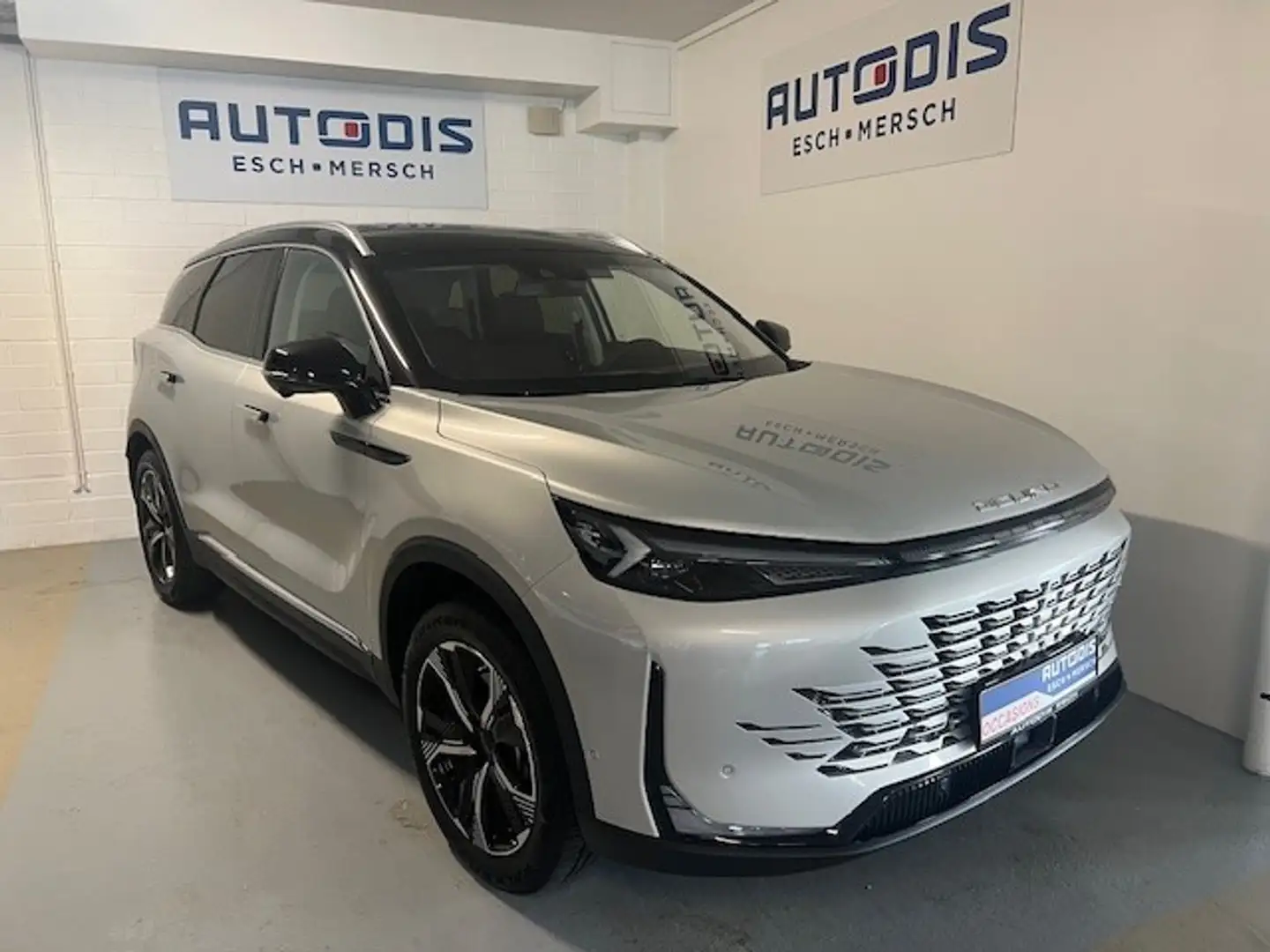 BAIC Beijing X75 1.5 TGDI PREMIUM AUT Grau - 1