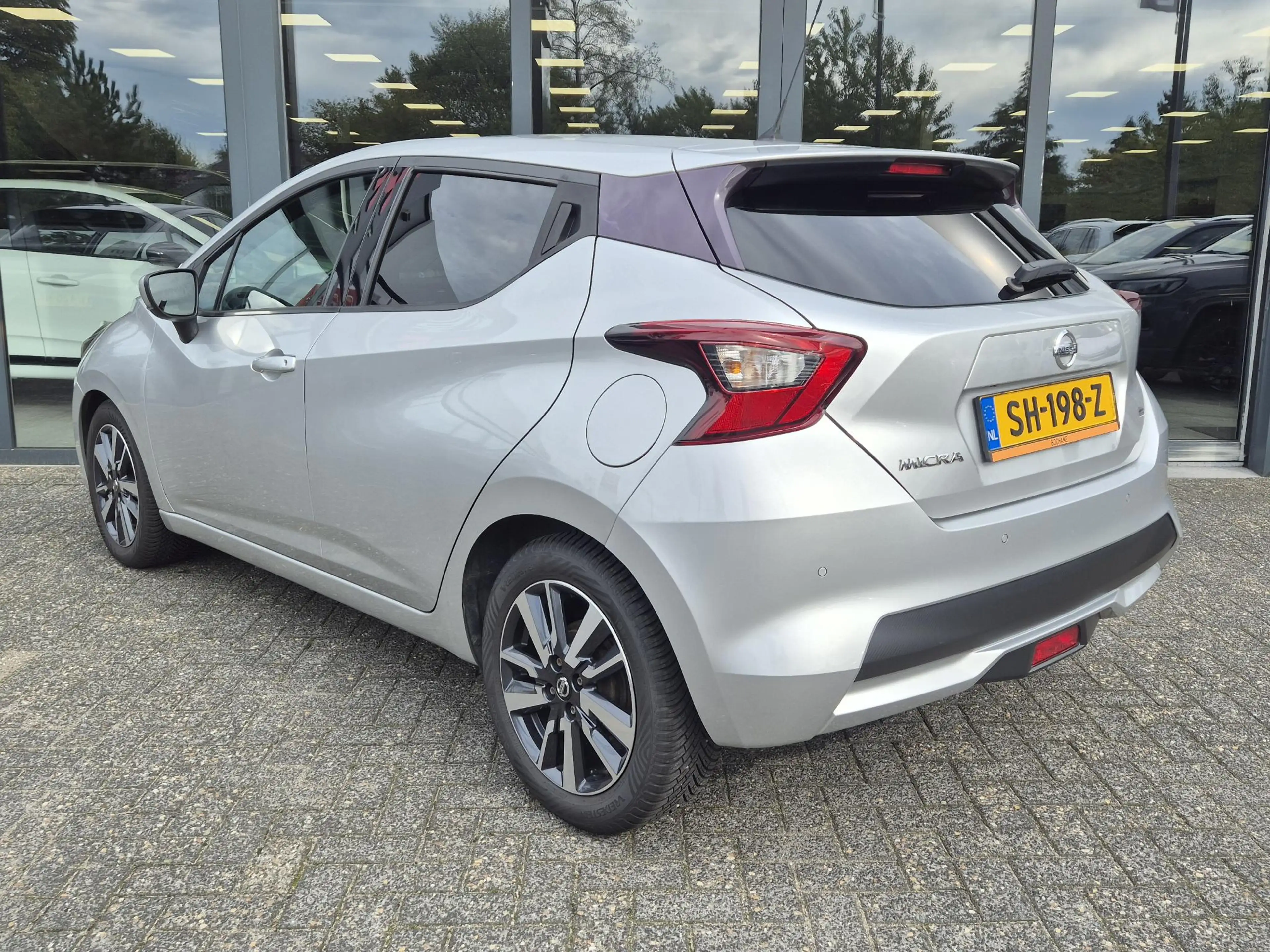 Nissan Micra 0.9 IG-T N-Connecta | Navigatie | All-season bande — photo 6