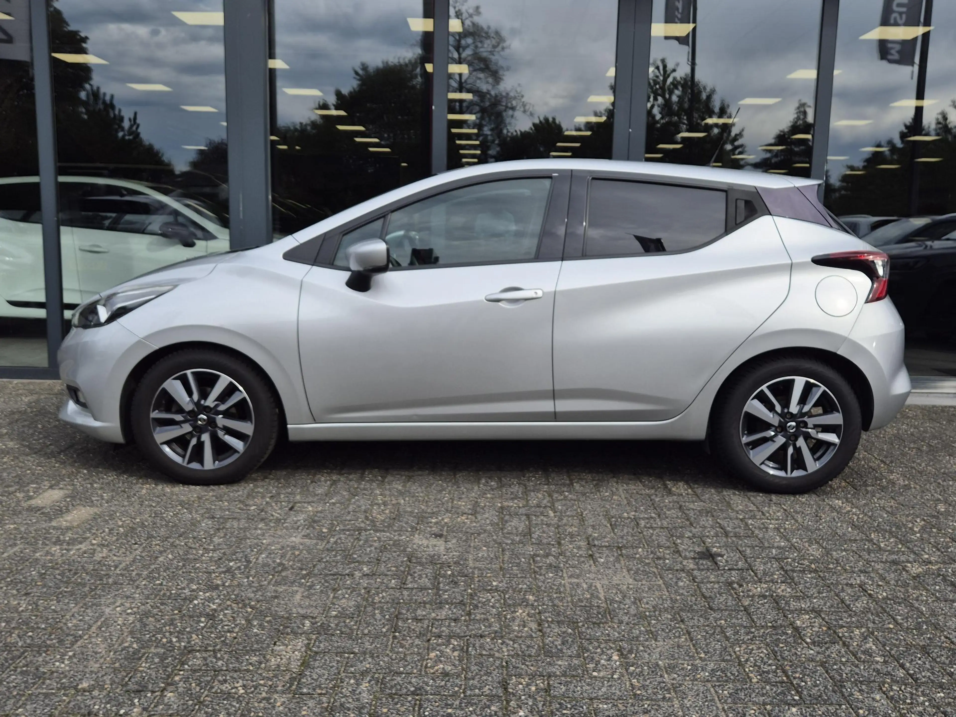 Nissan Micra 0.9 IG-T N-Connecta | Navigatie | All-season bande — photo 15