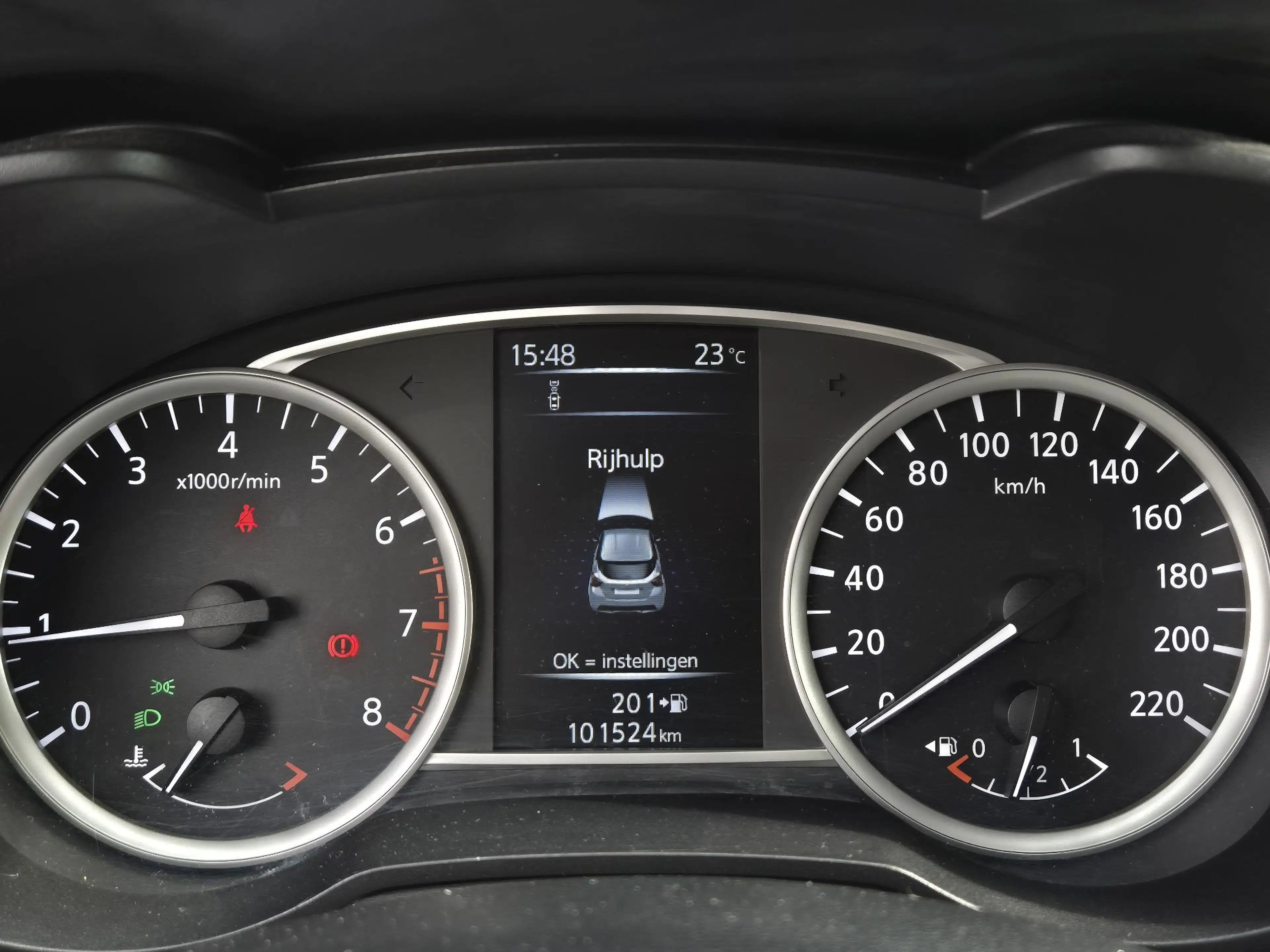 Nissan Micra 0.9 IG-T N-Connecta | Navigatie | All-season bande — photo 4