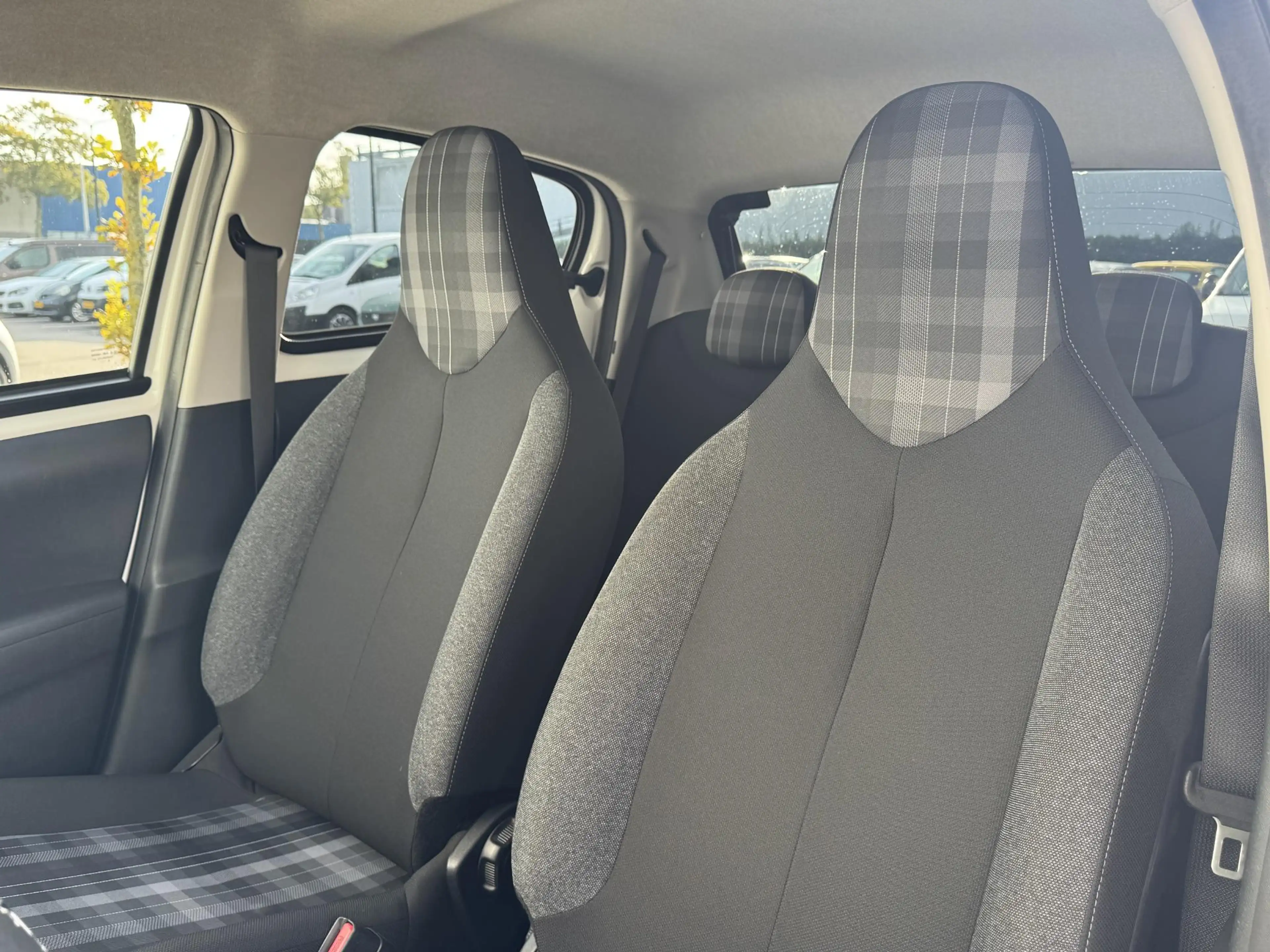 Peugeot 108 1.0 e-VTi Active | Bluetooth | Airco | Lage KM sta — photo 12