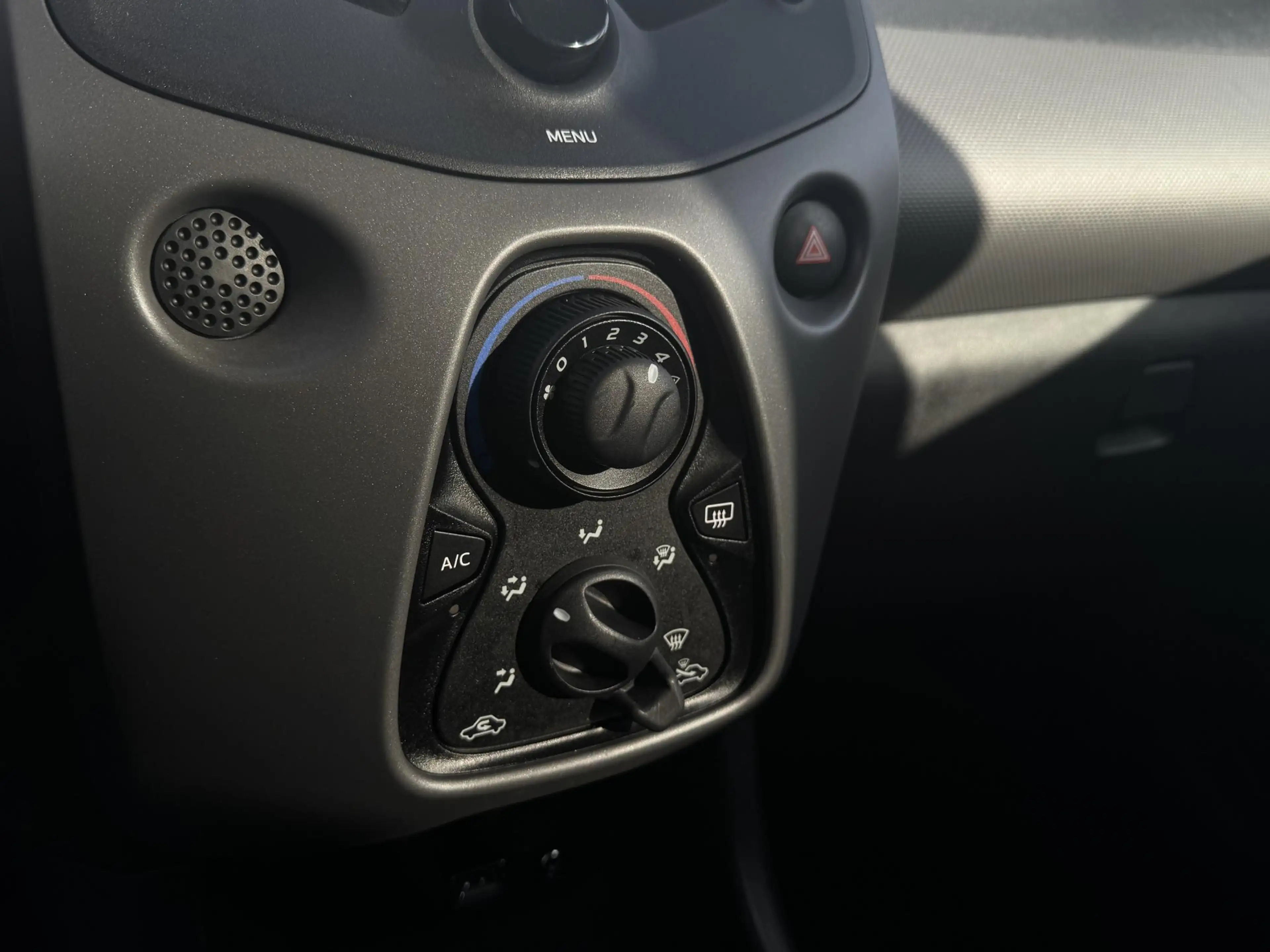 Peugeot 108 1.0 e-VTi Active | Bluetooth | Airco | Lage KM sta — photo 15