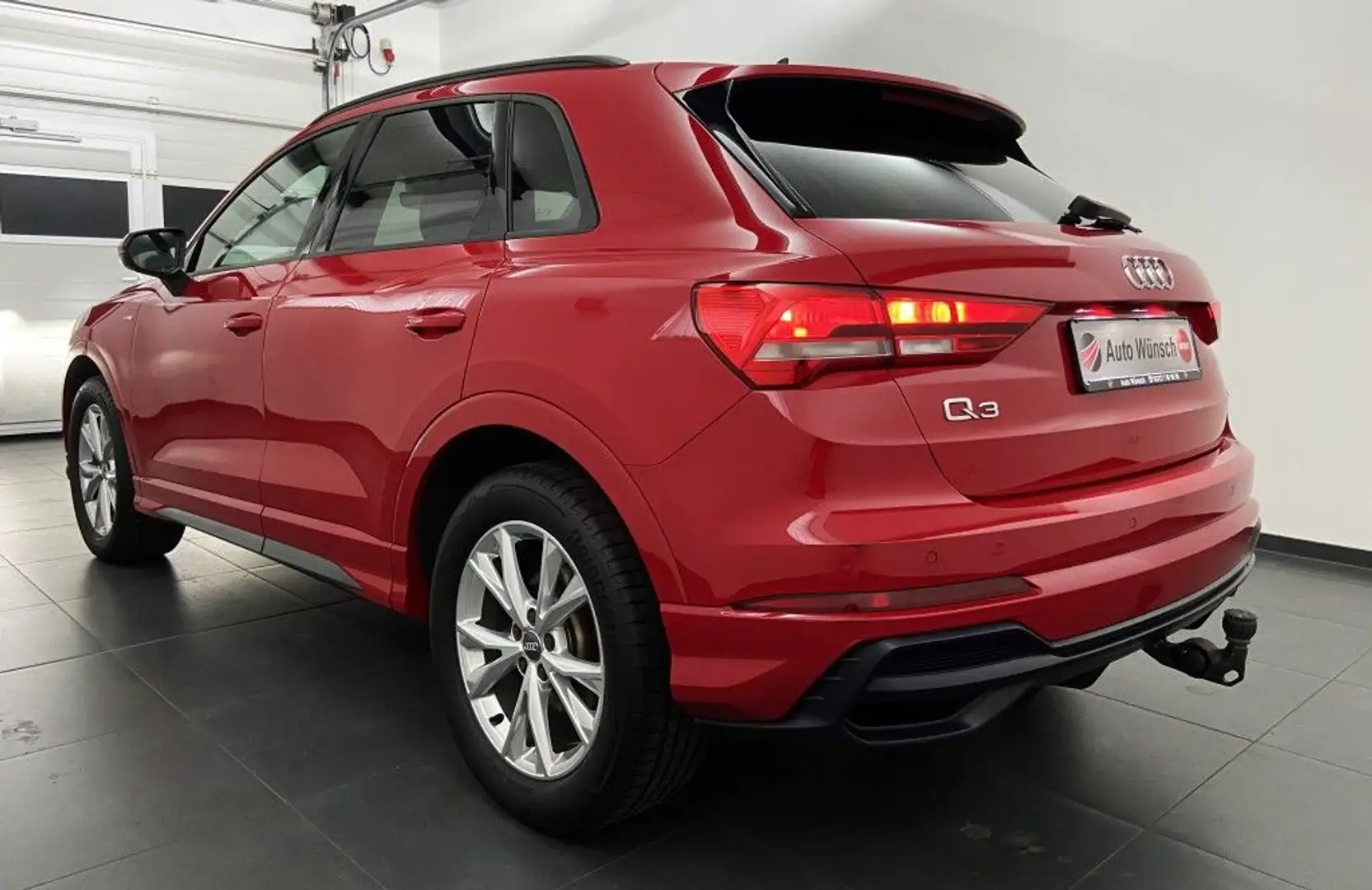 Audi Q3 35 TFSI S tronic S line ACC#LR-Hzg#AHK#Alcantara Rosso - 2