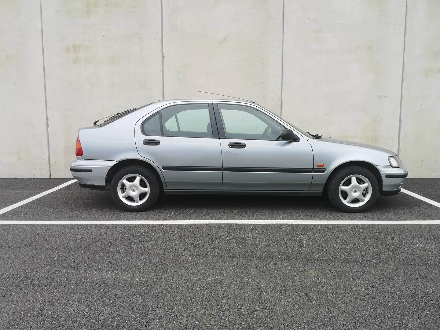 Honda Civic 5p 1.6i LS c/abs - 1