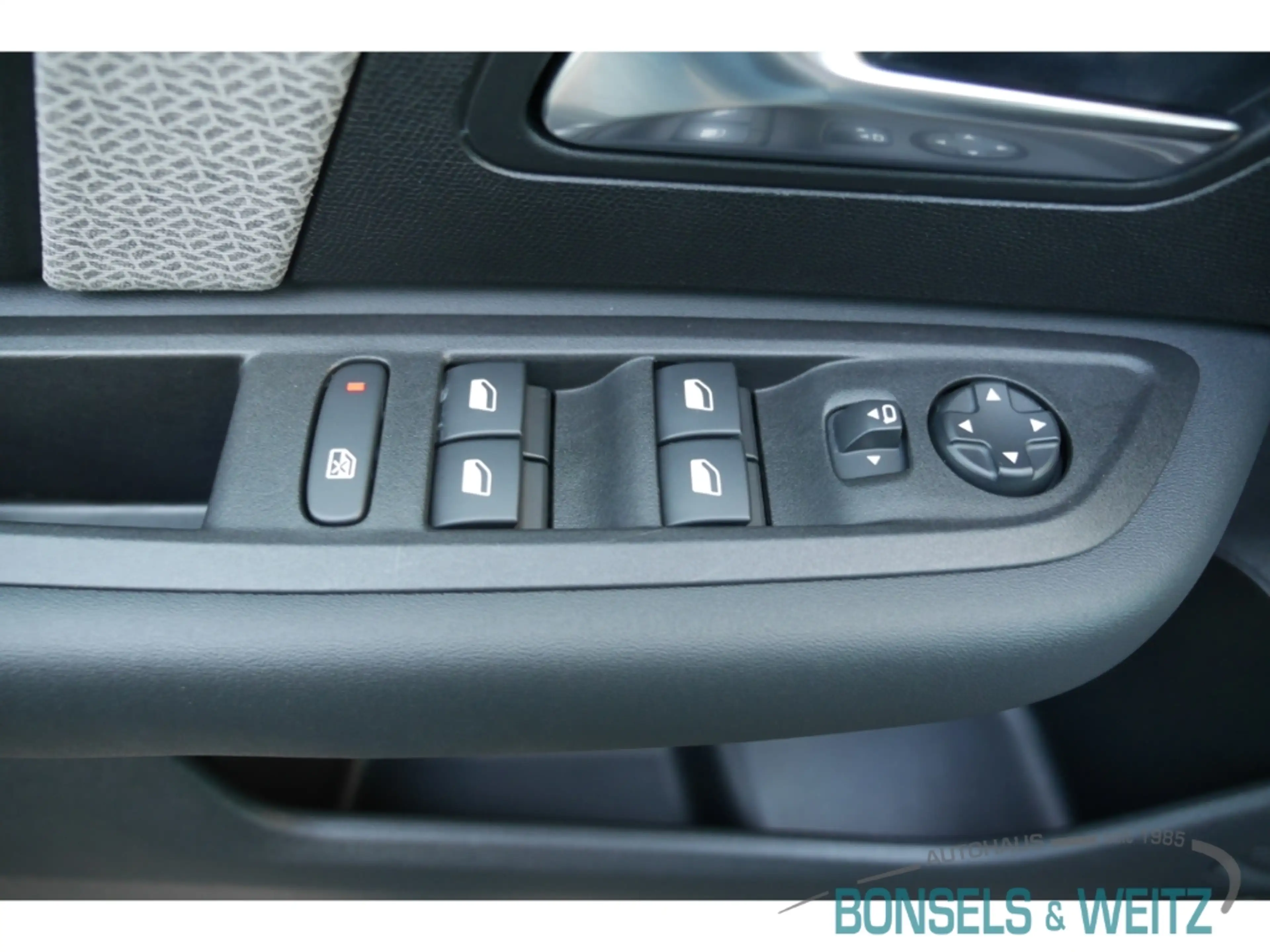 Citroen C4 PURETECH 130 S&S EAT8 MAX HUD Navi Digitales Cockp — photo 11