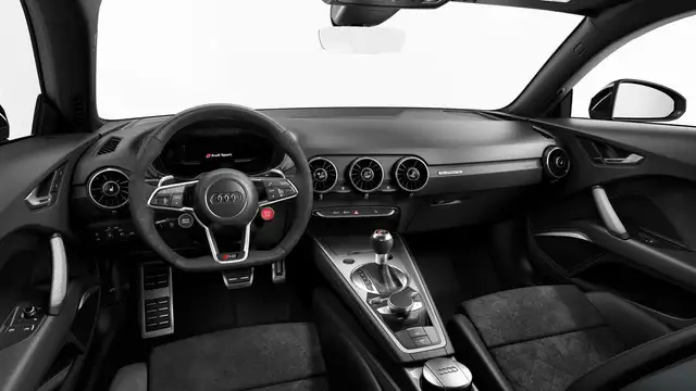 Audi TT RS view 7