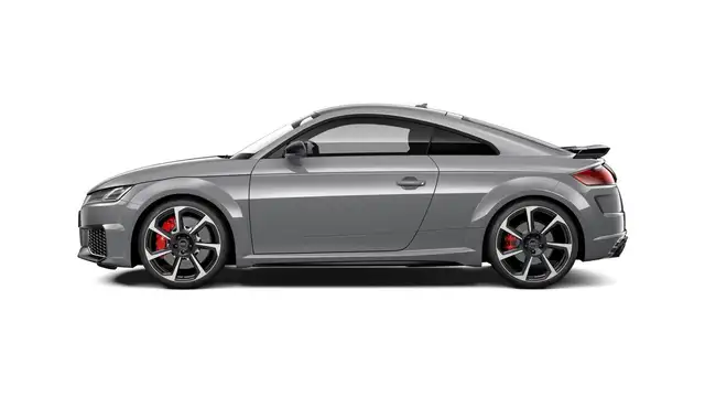 Audi TT RS view 4