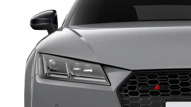 Audi TT RS view 3