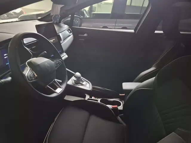 Renault Symbioz view 9