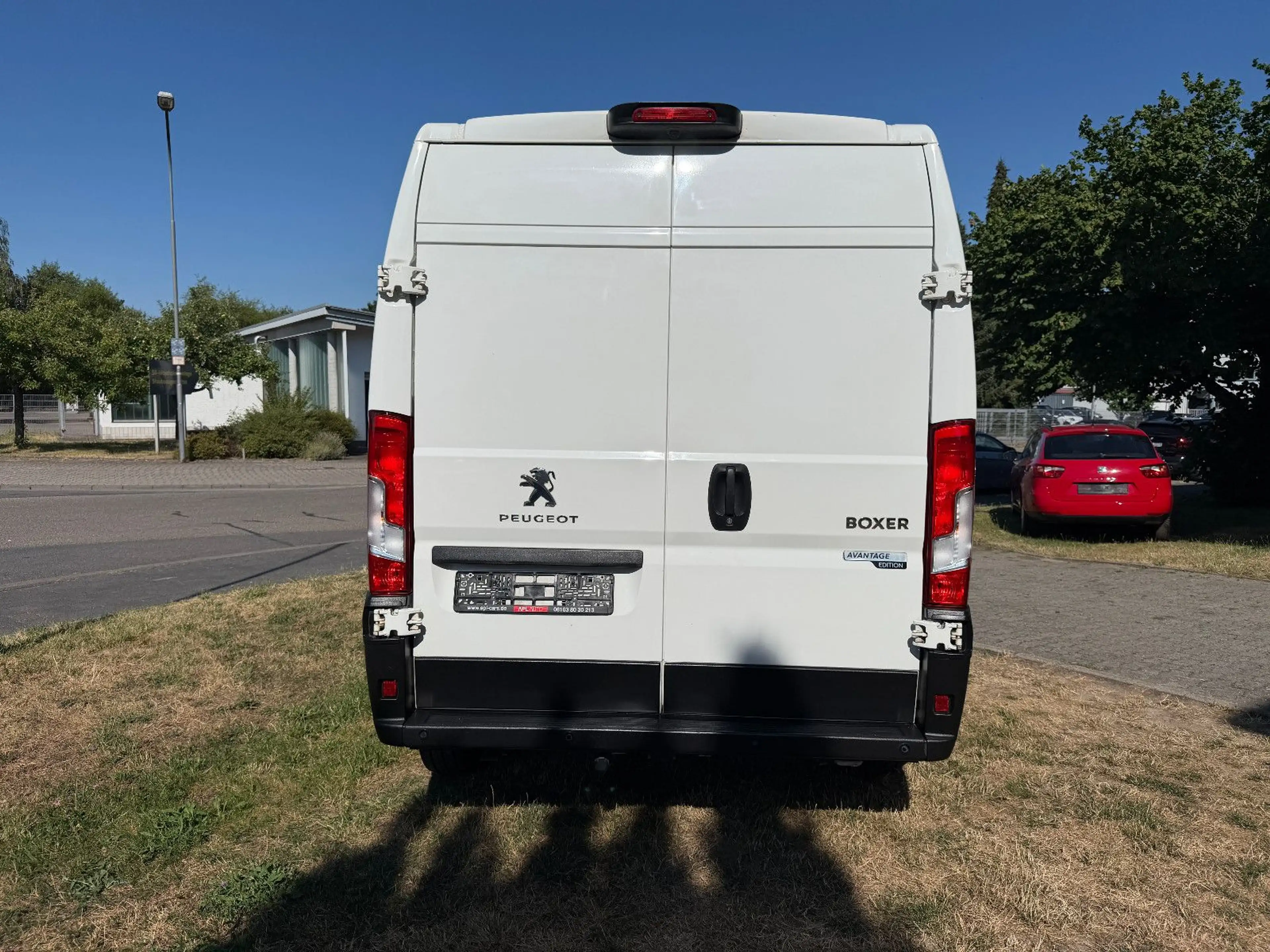 Peugeot Boxer Kasten Hochraum 335 L3H2 Pro BlueHDi 140 S — photo 6