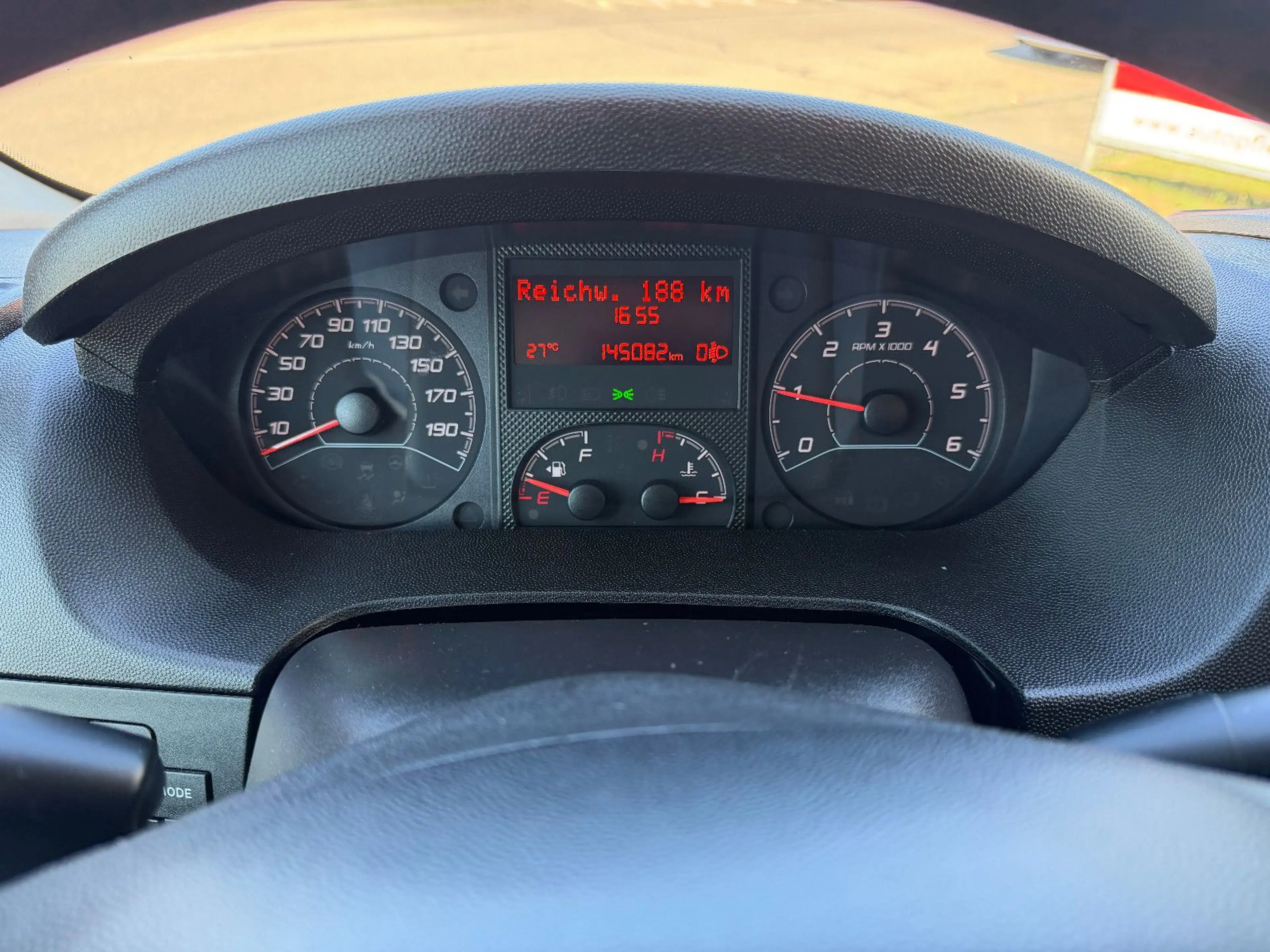 Peugeot Boxer Kasten Hochraum 335 L3H2 Pro BlueHDi 140 S — photo 11