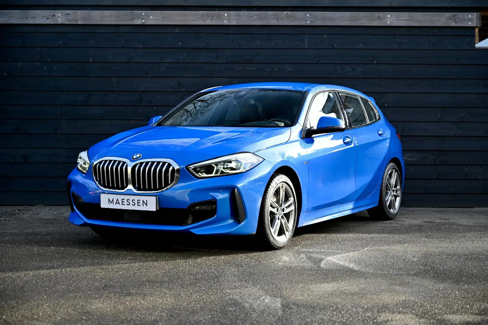 BMW 118 1-serie 118i High Executive Edition M Sport | BTW Bleu - 1
