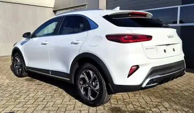 Kia XCeed 1.6T DCT-7 Navi Klimaut Alu Privacy Shzg