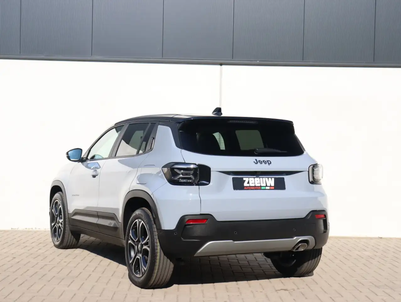 Jeep Avenger 2026 — фото 11