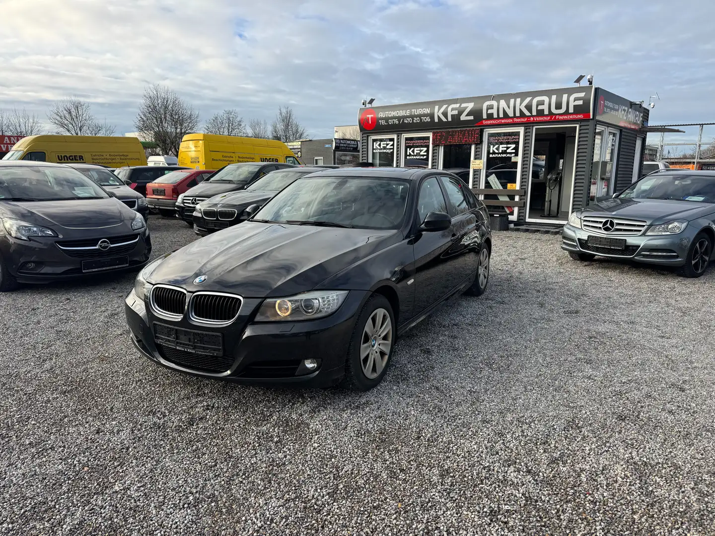 BMW 318 318d KLIMAAUTOMATIK!!!!SCHIEBEDACH!!SITZHEIZUNG!! Nero - 1