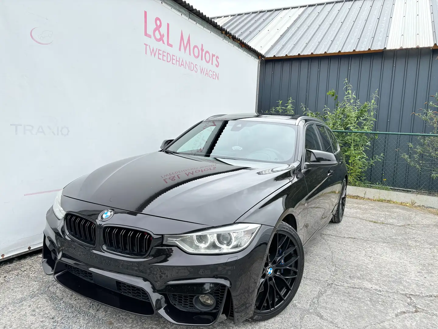 BMW 335 Touring 335iXAS Full Options! Noir - 1