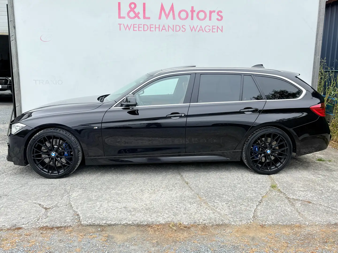 BMW 335 Touring 335iXAS Full Options! Noir - 2