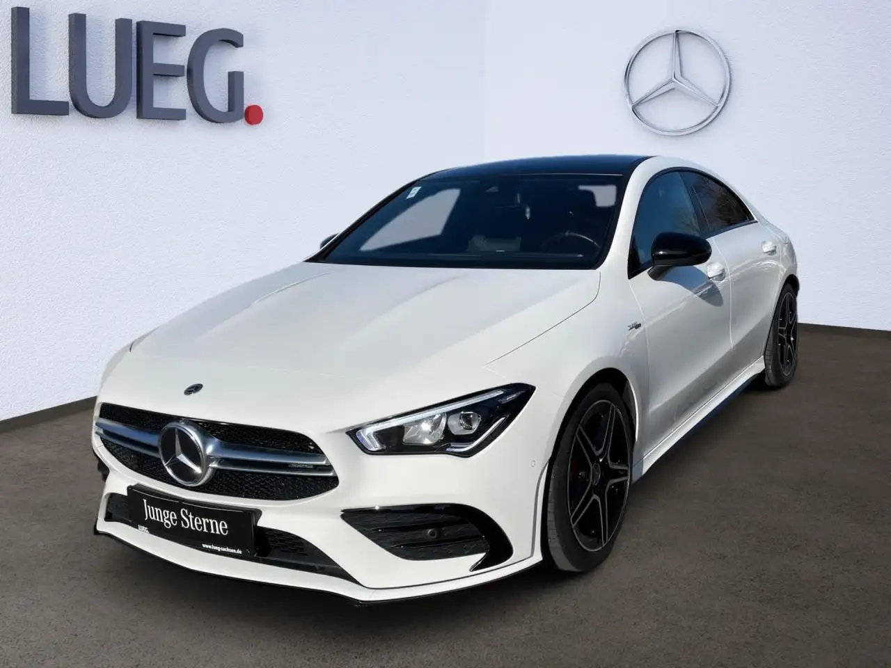Mercedes-Benz CLA 35 AMG