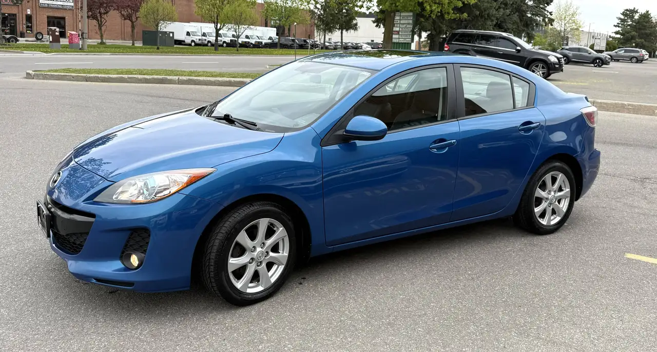 Mazda 3 photo Mazda 3