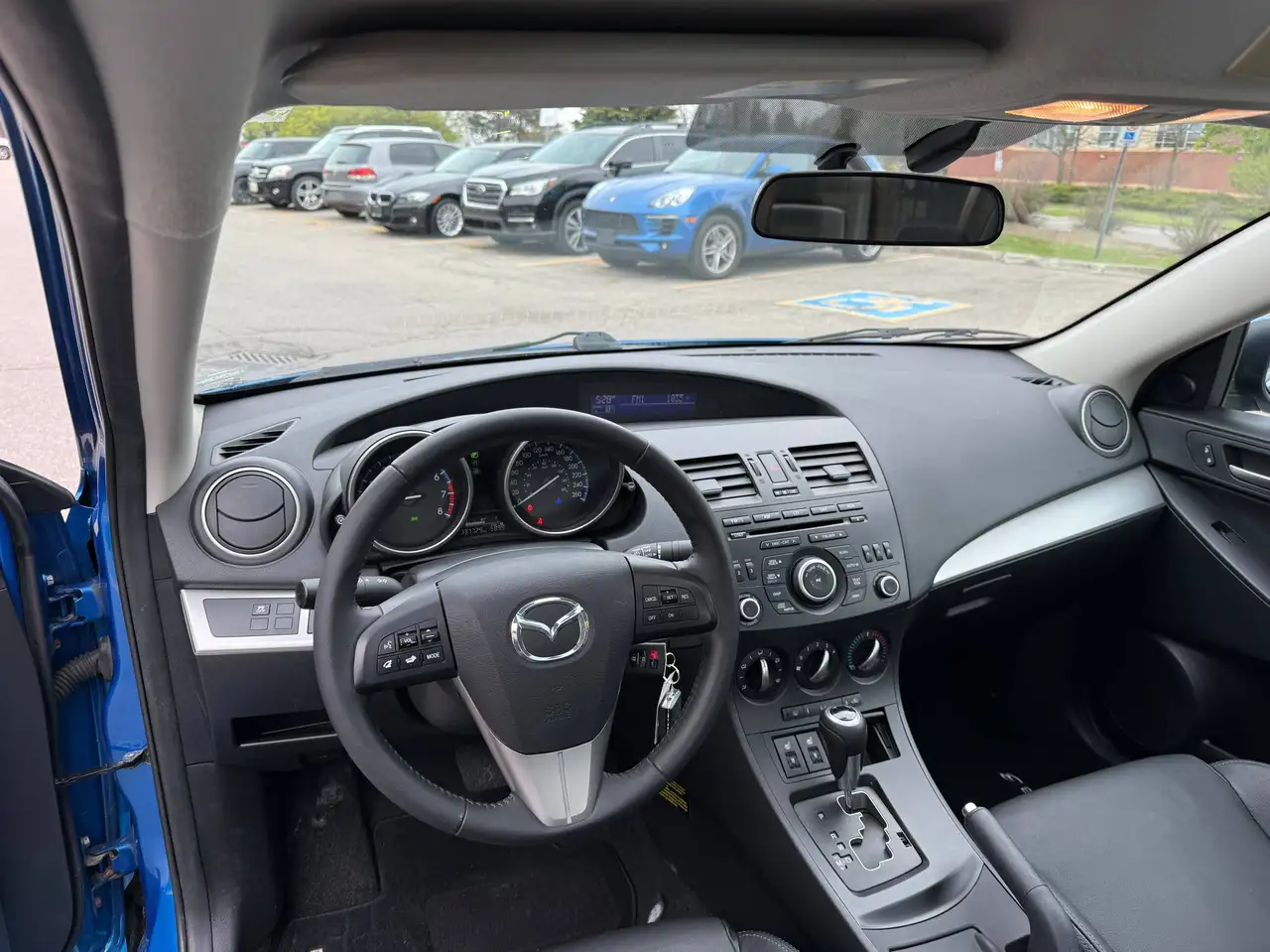Mazda 3 photo Mazda 3