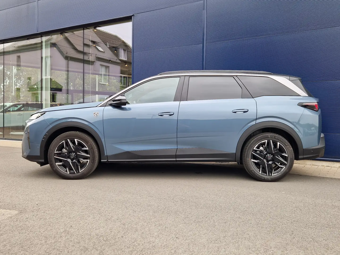 Peugeot 5008 1.2 Turbo MHEV GT Bleu - 2