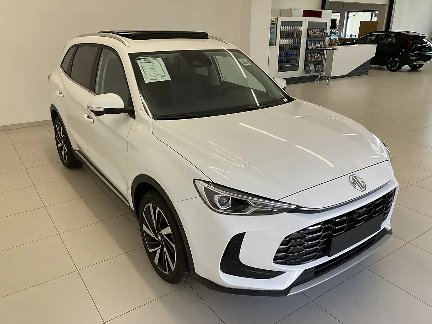 MG ZS HEV Luxury-Ausstattung  Schiebedach Weiß - 2