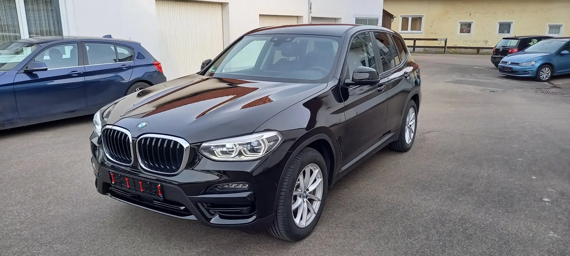 BMW X3 xDrive30d Aut. Advantage Noir - 1