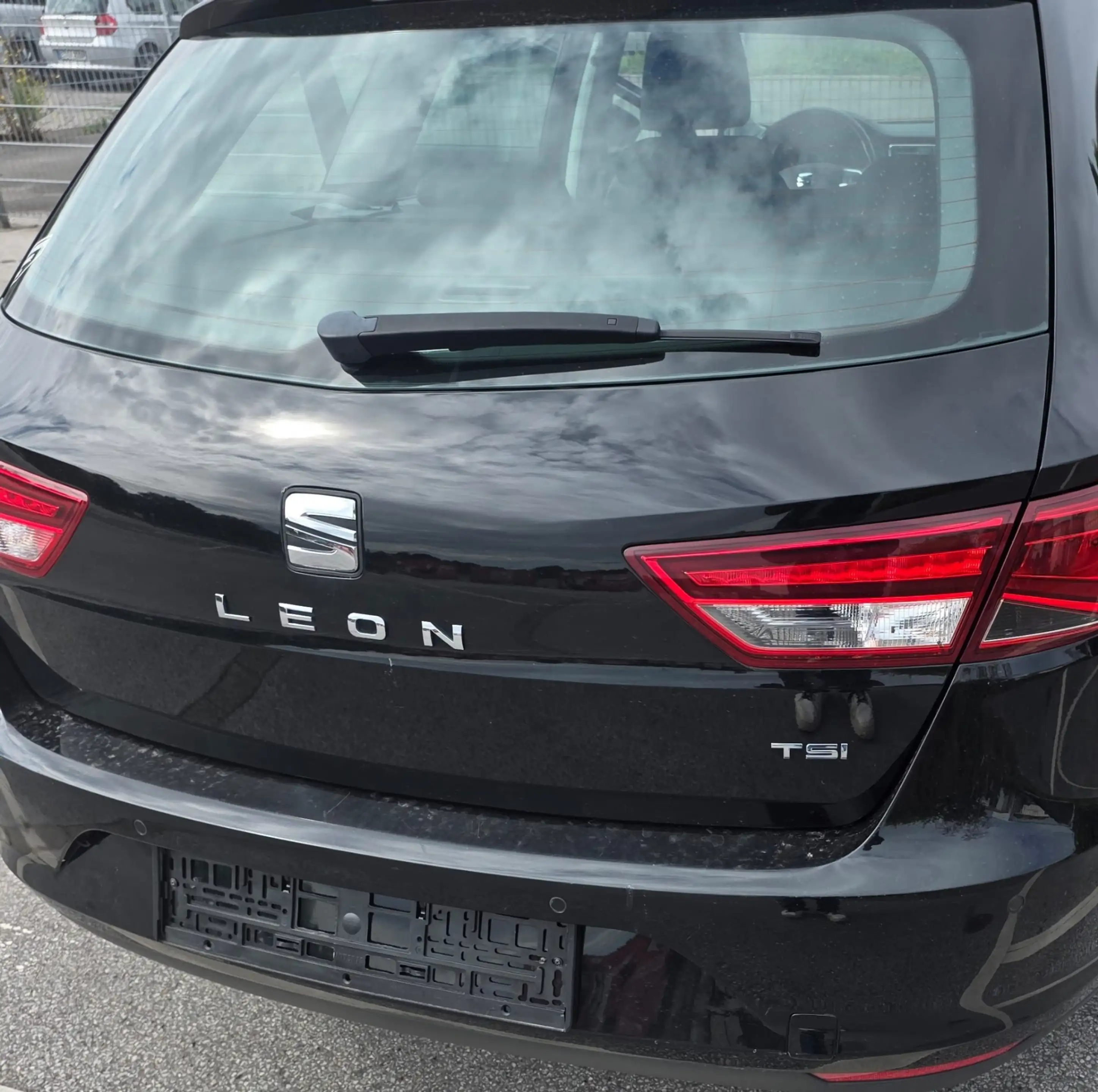 SEAT Leon Leon ST ST 1.2 TSI Start 2 Hand Automatik — photo 4