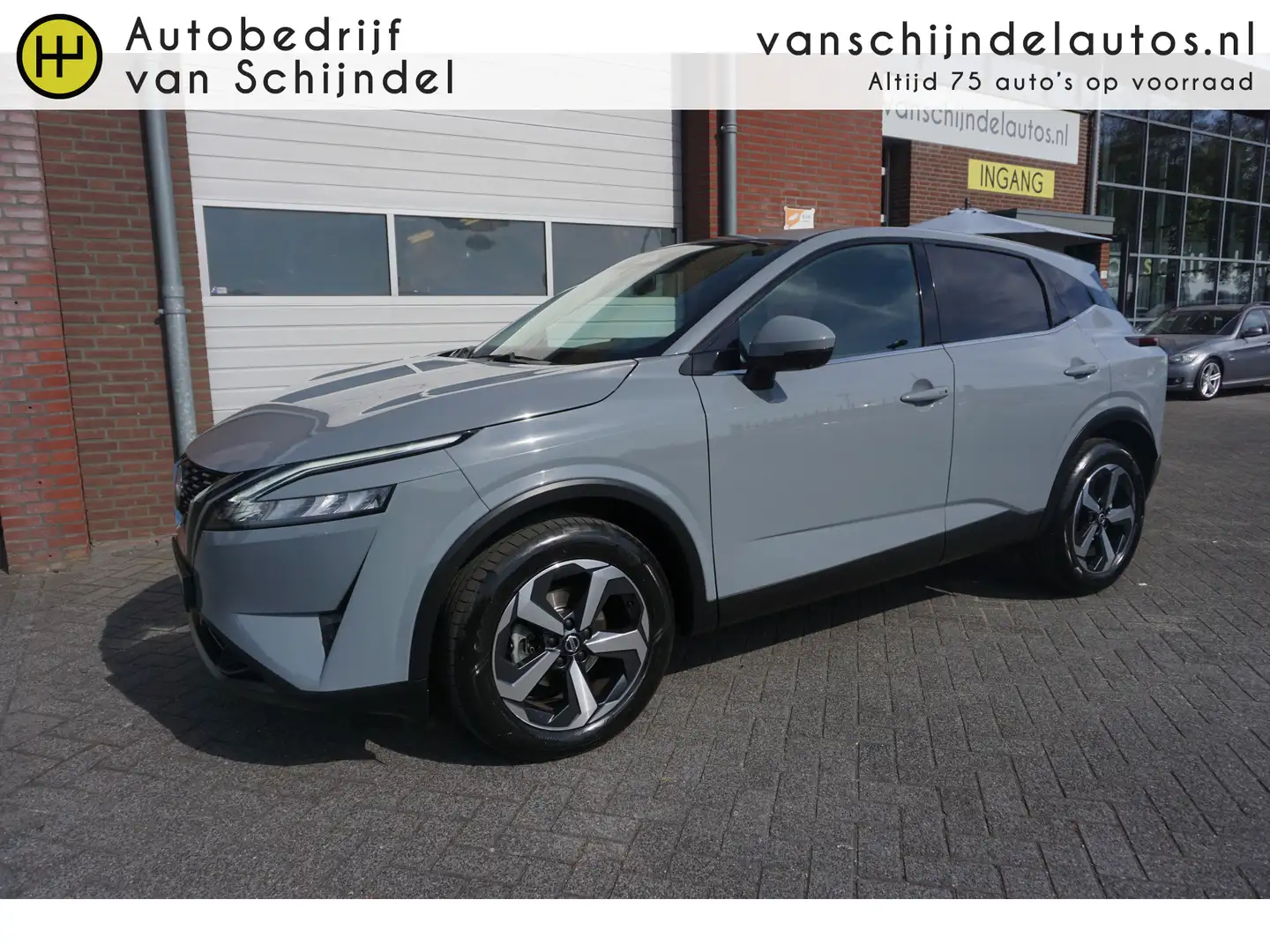 Nissan Qashqai 1.3 MHEV XTRONIC 158PK N-CONNECTA SEPT 2022 1800KG Grijs - 1
