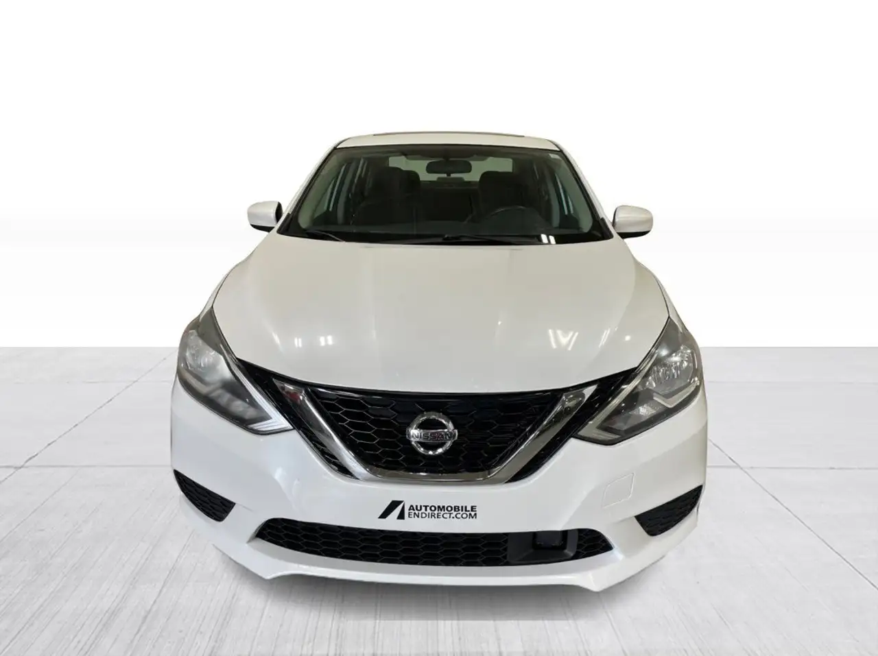Nissan Sentra photo Nissan Sentra