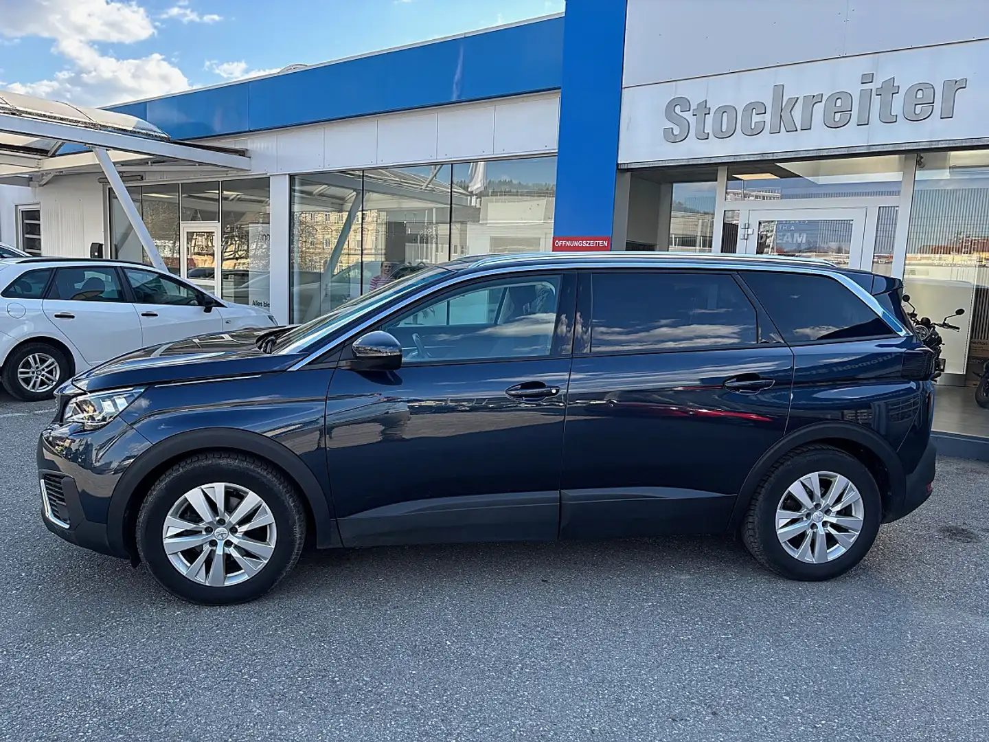 Peugeot 5008 1,5 BlueHDI 130 S&S  Active*AHK*TEMPO*NAVI* Blau - 2