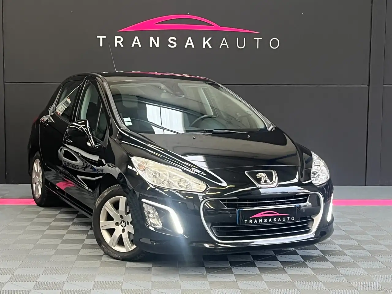 Peugeot 308 1.6 e-HDi 112ch FAP Business Pack
