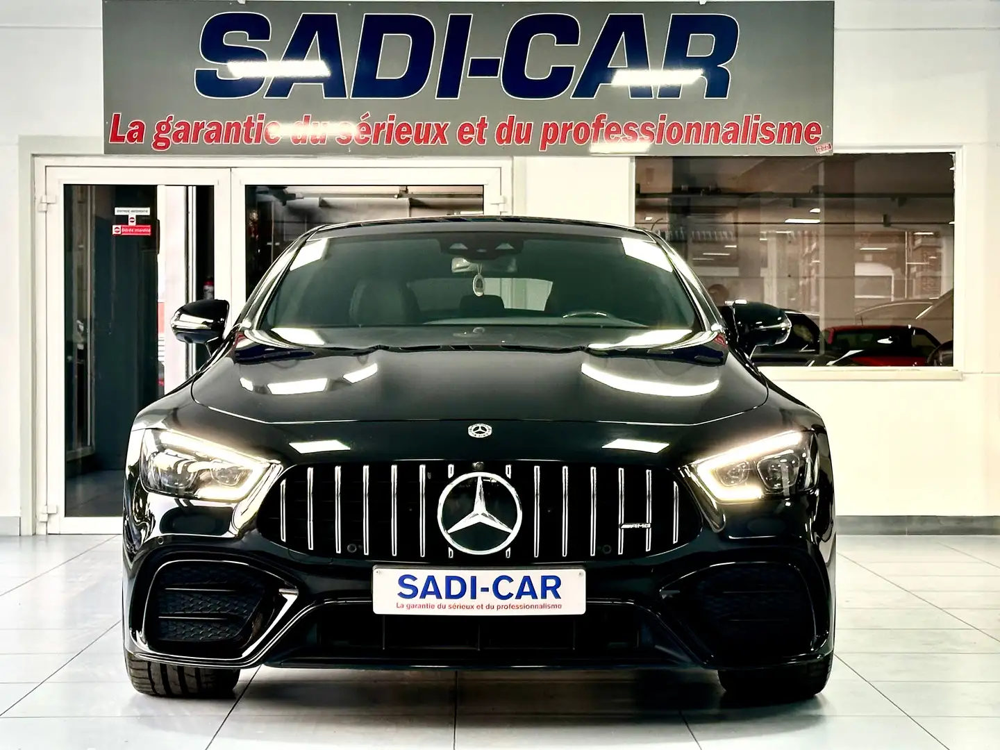Mercedes-Benz AMG GT 43 4-Matic+ 367cv - FULL OPTIONS Zwart - 2