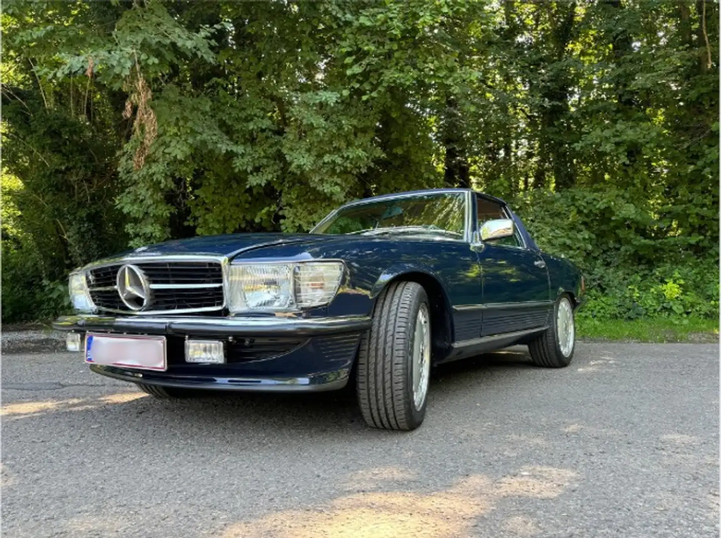 Mercedes-Benz SL 560 R107 Blau - 1