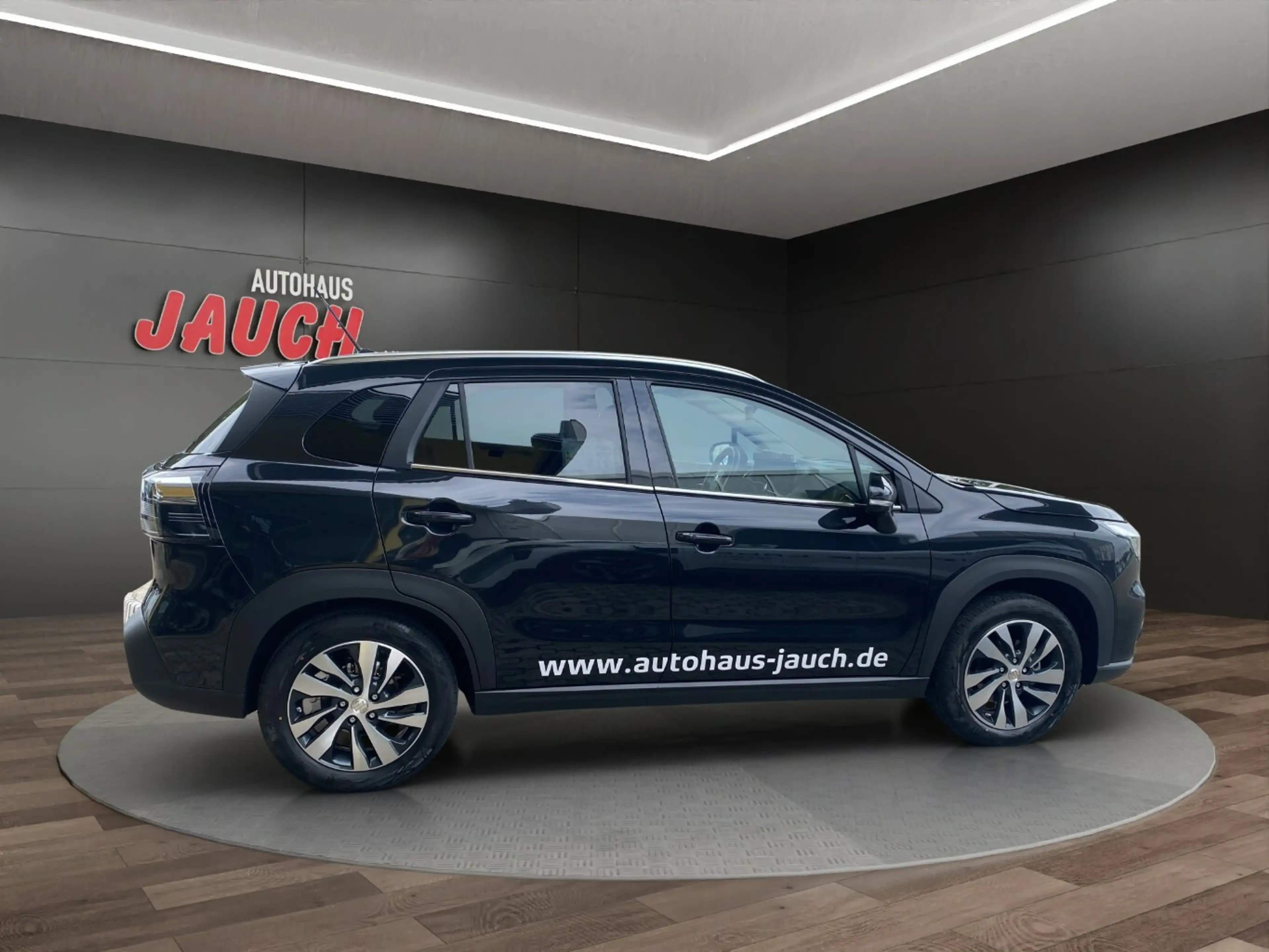 Suzuki S-Cross Comfort+ Allgrip Hybrid — photo 6