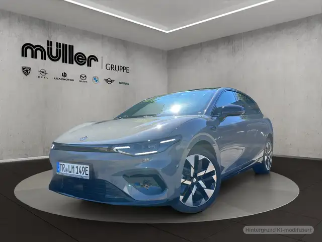 Leapmotor B05