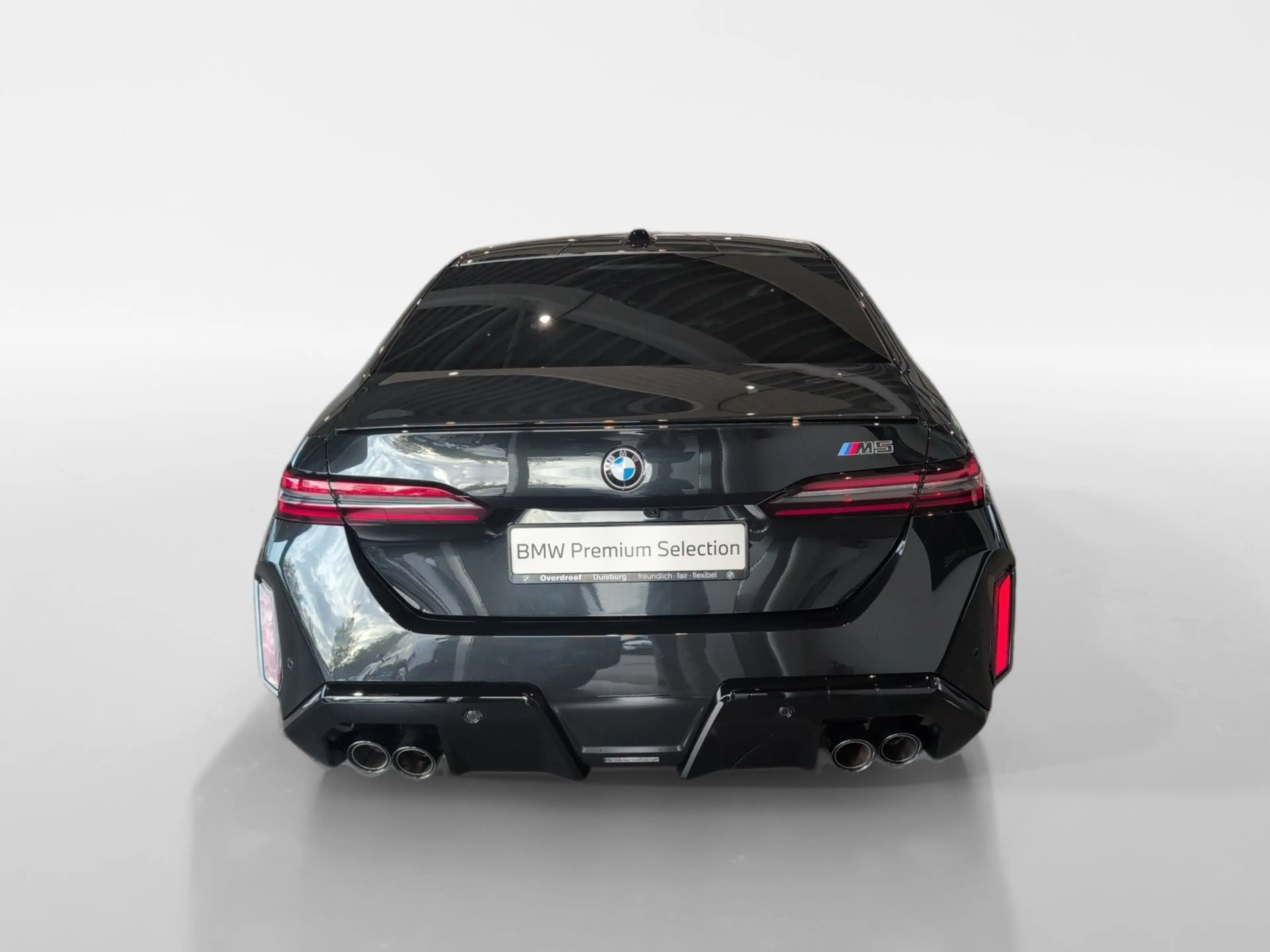 BMW M5 Limousine — photo 4