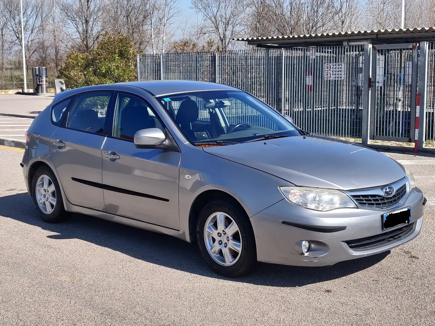 Subaru Impreza 1.5r Comfort (pw) bi-fuel mt Gümüş rengi - 1