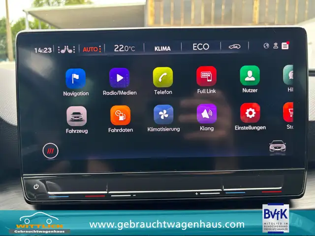 Cupra Leon view 27