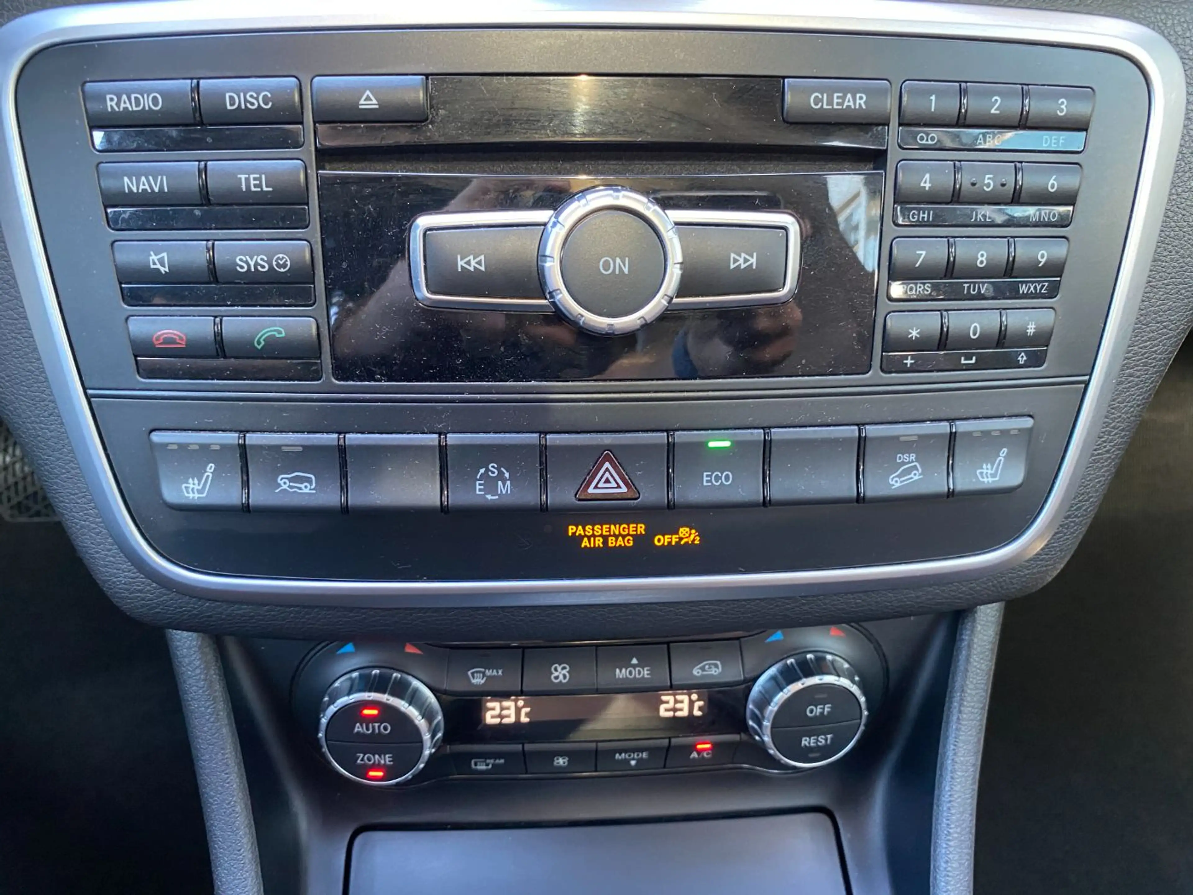 Mercedes-Benz GLA 220 CDI 4MATIC RKam Klima Shz eHeck — photo 18
