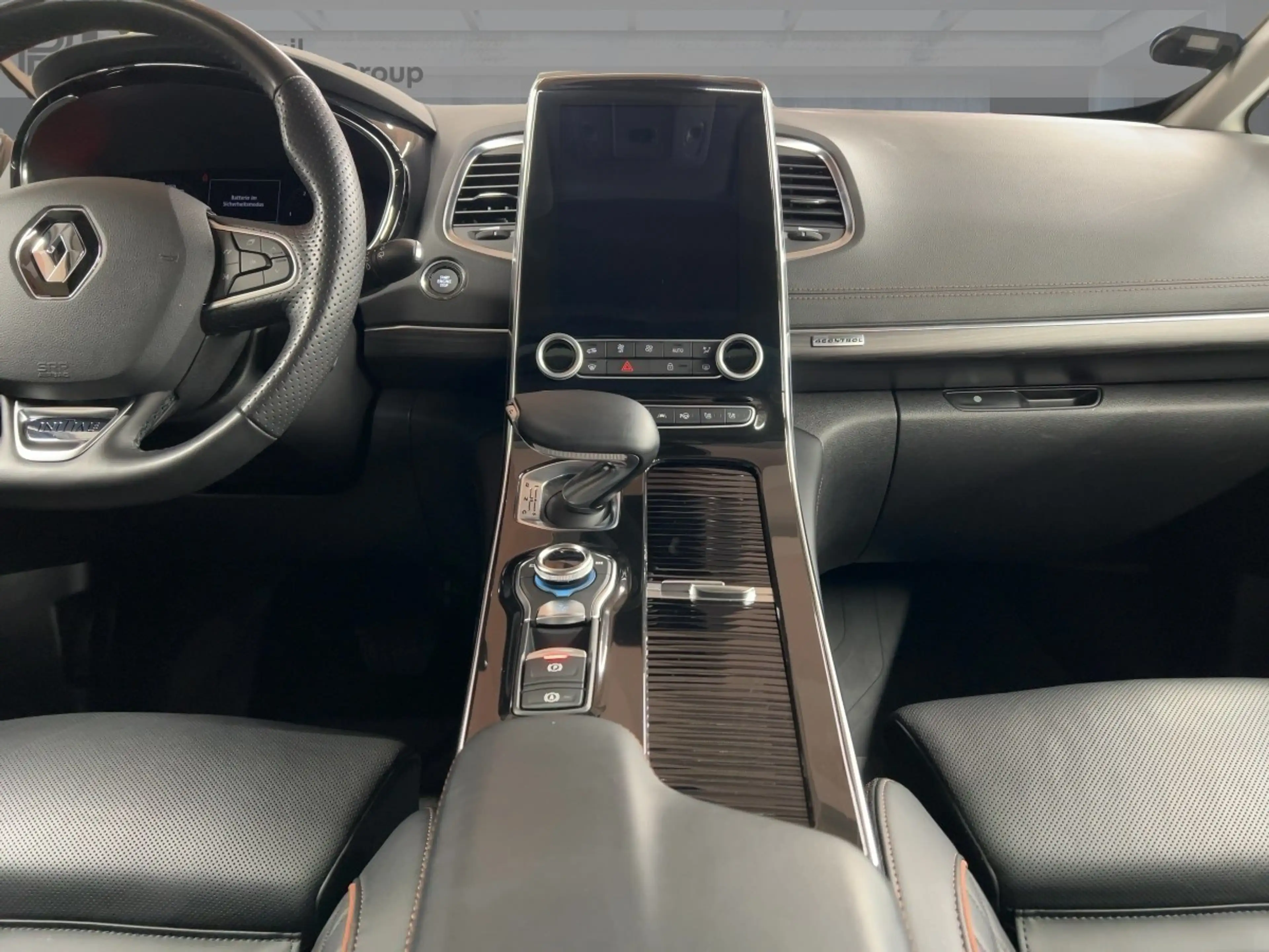 Renault Espace INITIALE PARIS dCi 190 EDC 8 FACH BEREIFT — photo 12