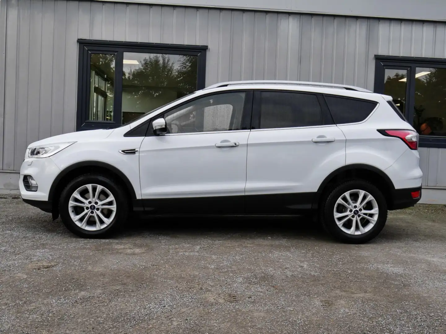 Ford Kuga Titanium 1.5 EB Xenon+Einparkhilfe+Sitzhzg. Klima Blanco - 2