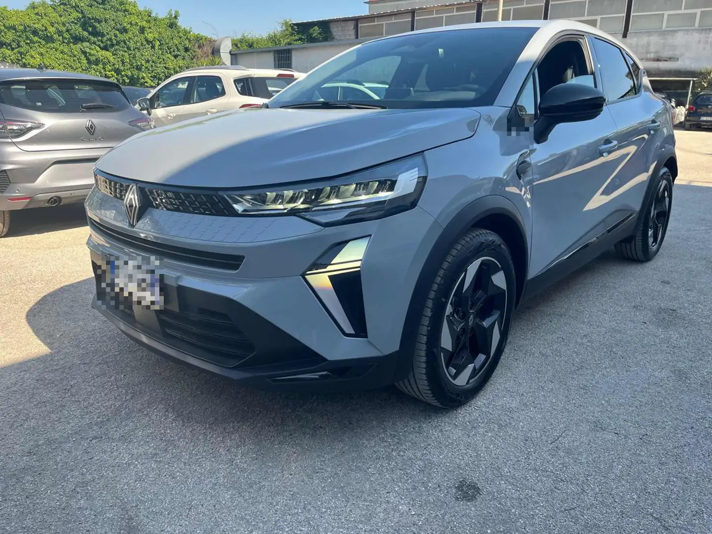 Renault Captur TECHNO Full Hybrid E-Tech 145 CV - 1