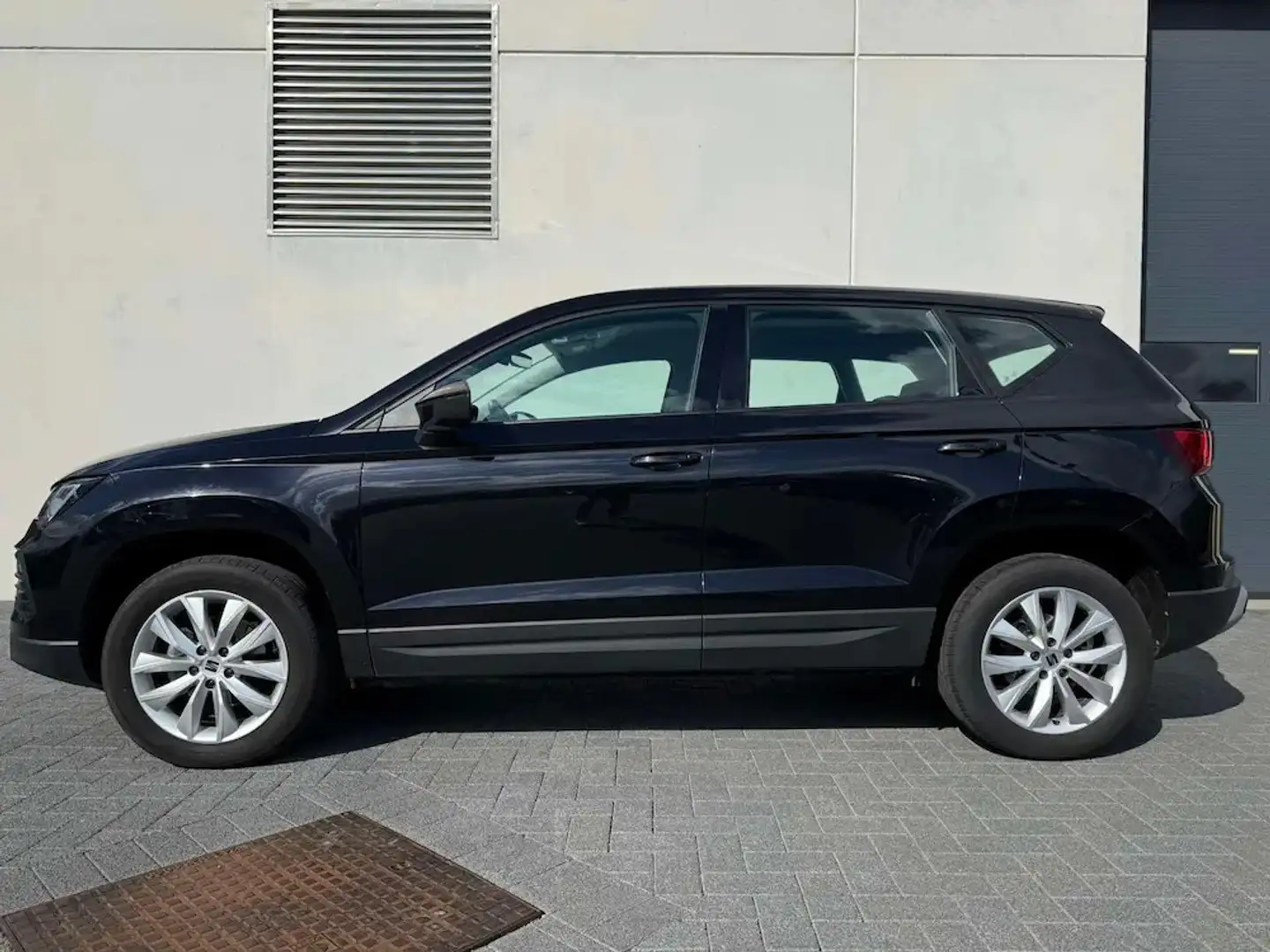SEAT Ateca 1.5TSI STYLE 150PK DSG Zwart - 2