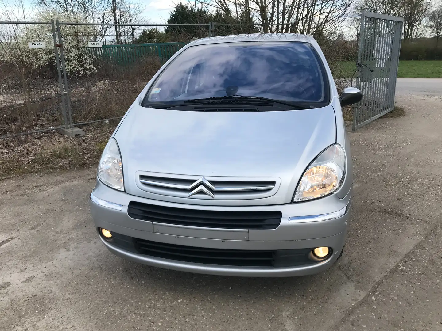 Citroen Xsara Picasso 1.8 16V Exclusive Klima Zahnriemen Neu HU/AU 6/27 Grau - 2