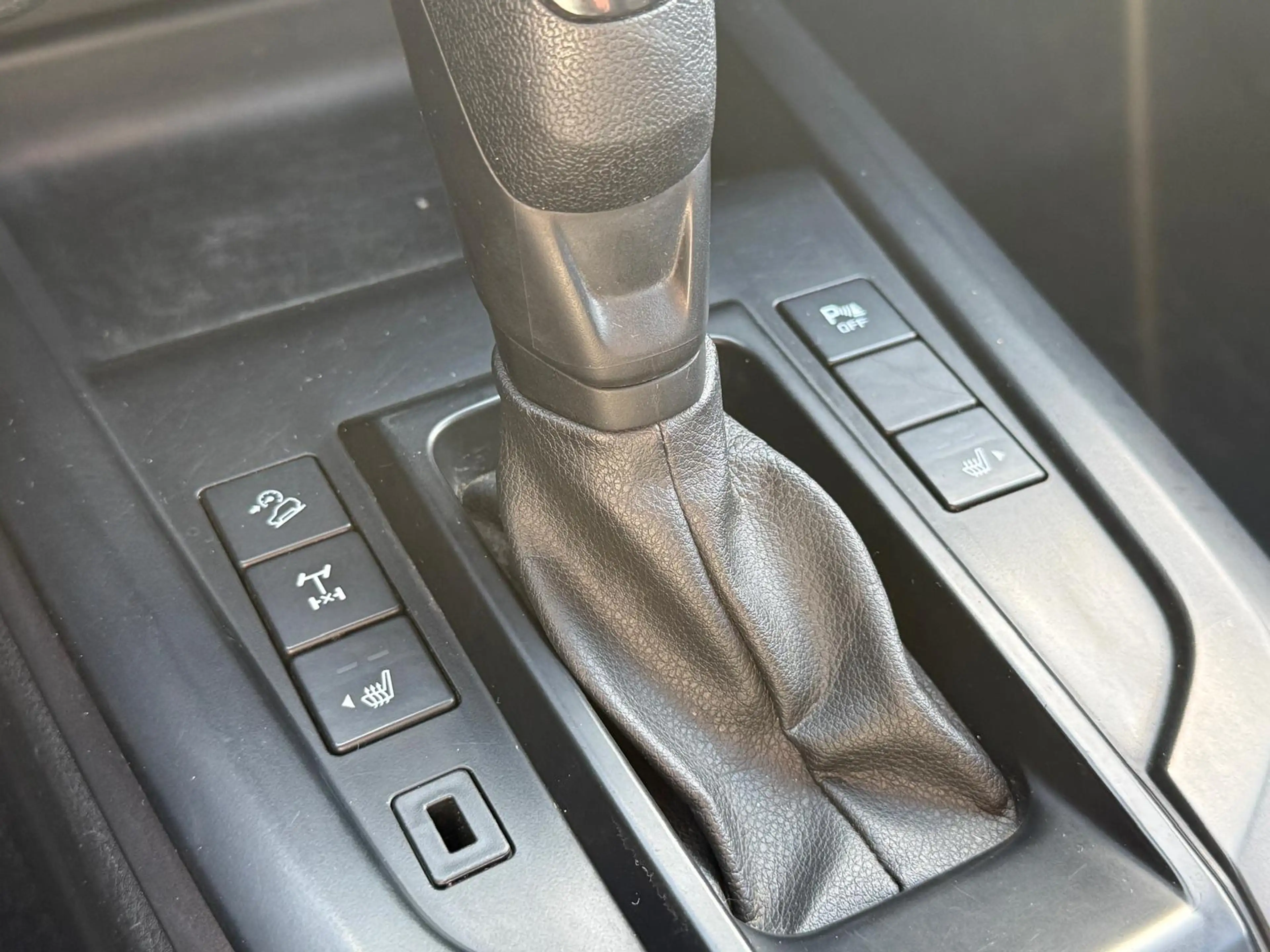 Isuzu D-Max 1.9 Extended Cab LS 4WD 3500KG Trekgewicht Dealer — photo 11