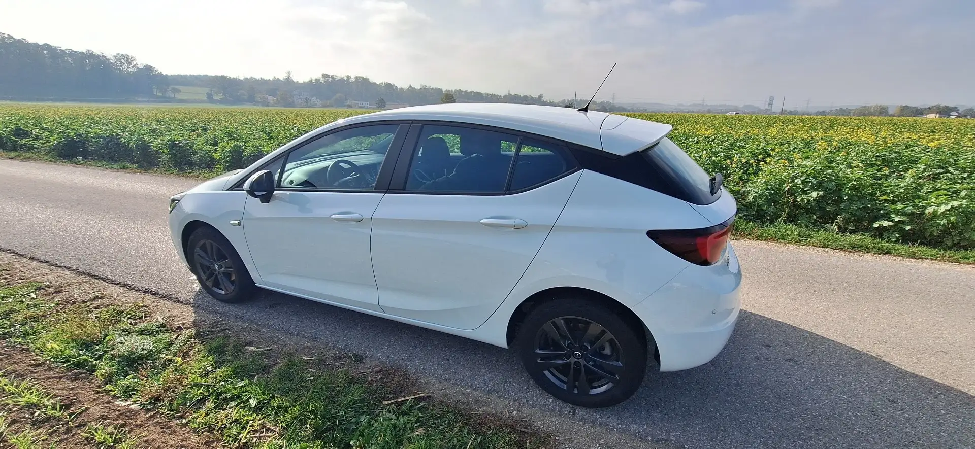 Opel Astra ST 1,0 Turbo ecoflex Direct Inj. Lava Rot St./St. - 1