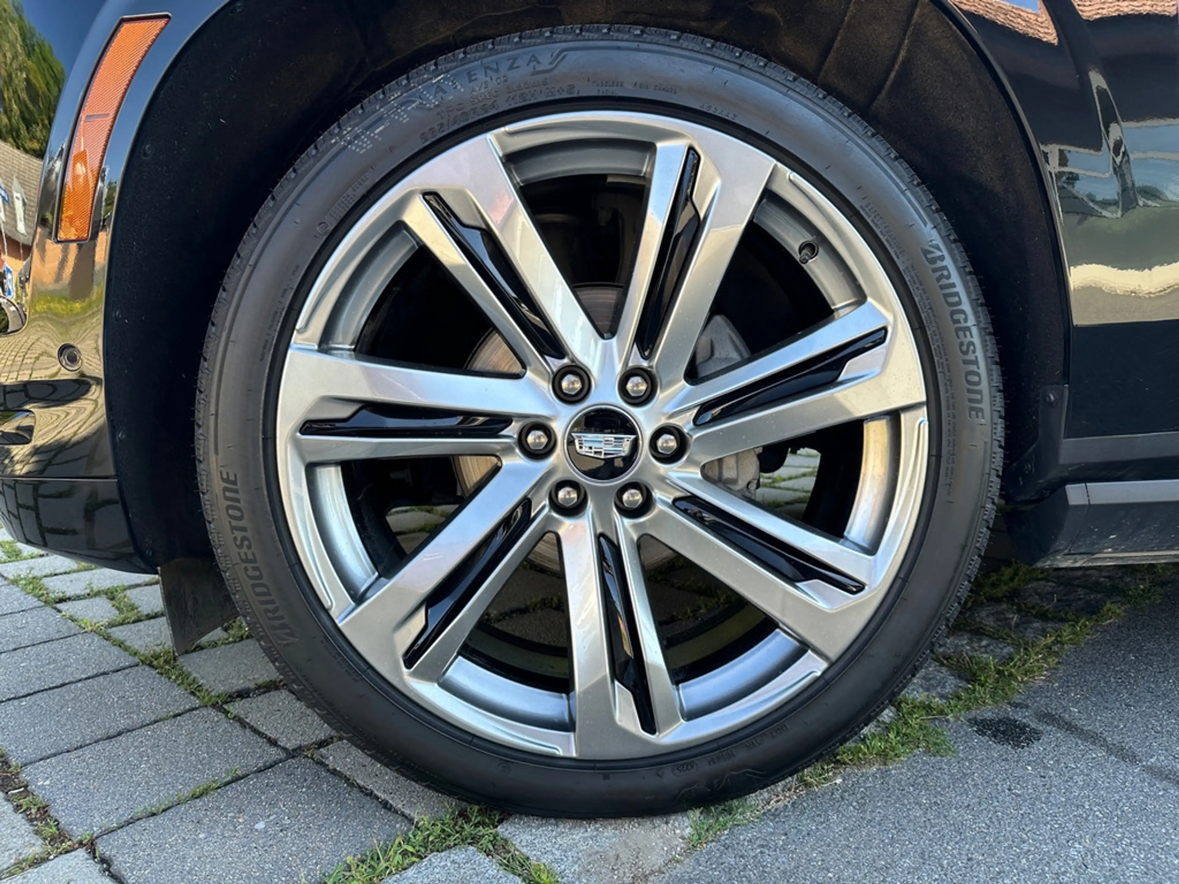 Cadillac Escalade ESV Sport Platinum neuer Austauschmo — photo 7